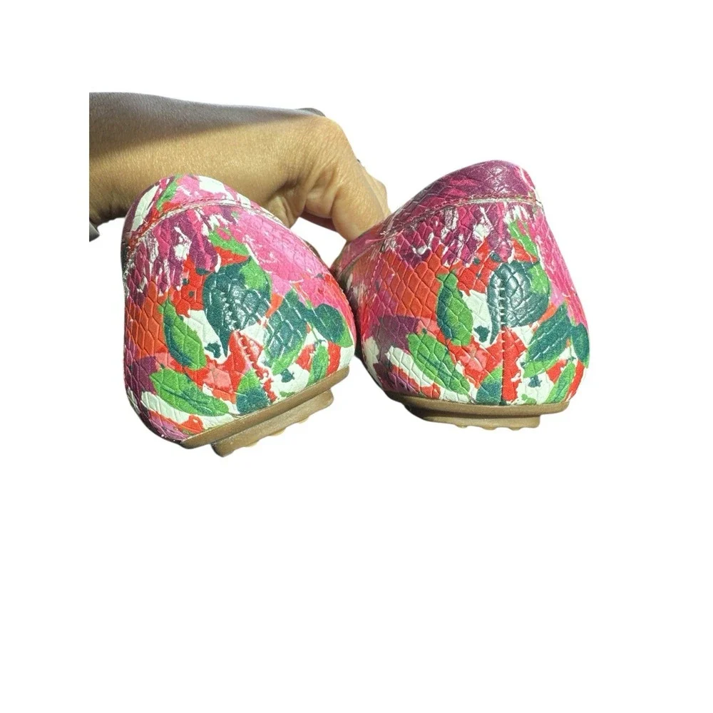 Isaac Mizrahi Pink Red Multi Floral Leather April Driving‎ Moccasins 7.5